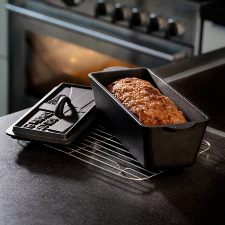 The Windmill Loaf 'n Bread Dutch Oven